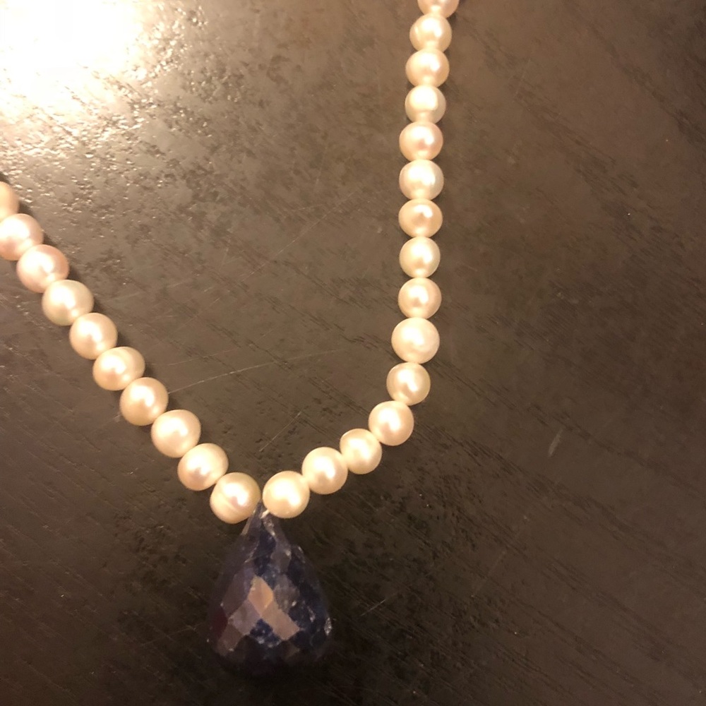 14k Pearl necklace with faceted sapphire